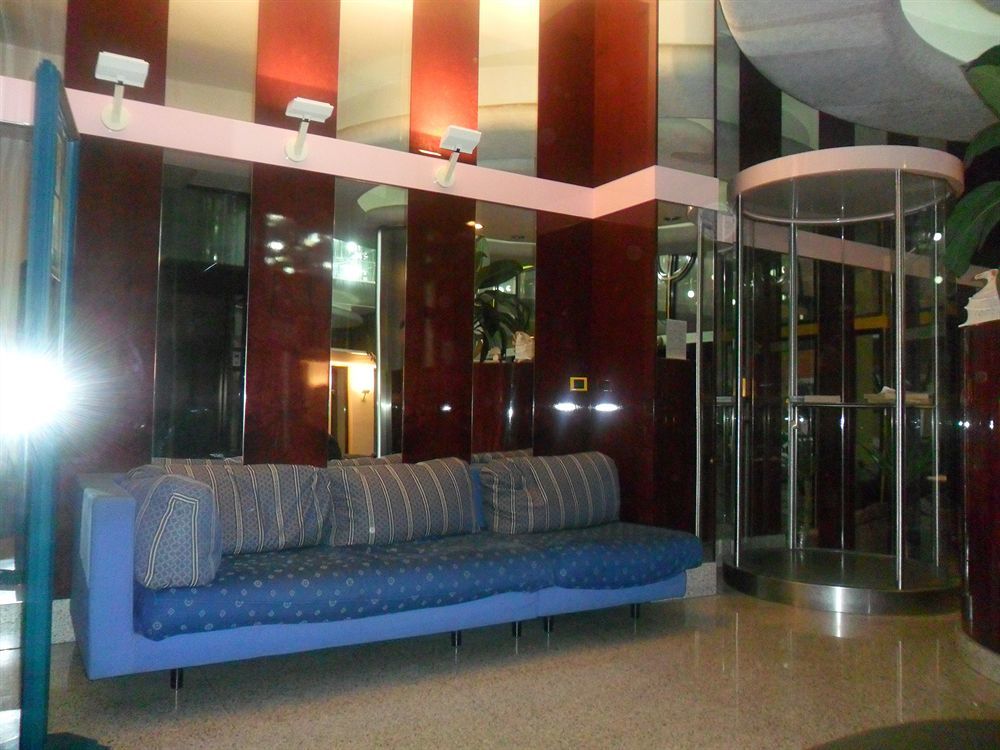 Hotel Fly